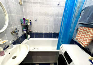 3-к квартира, вторичка, 65м2, 10/10 этаж