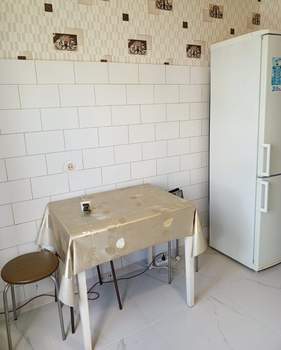 2-к квартира, вторичка, 50м2, 1/9 этаж