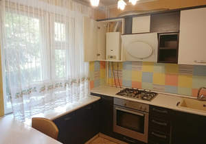 3-к квартира, вторичка, 61м2, 1/5 этаж