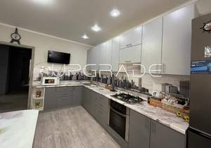 2-к квартира, вторичка, 66м2, 1/5 этаж