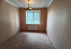 3-к квартира, вторичка, 64м2, 1/9 этаж