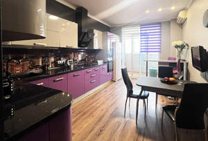 3-к квартира, вторичка, 107м2, 10/16 этаж