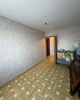 2-к квартира, вторичка, 42м2, 1/5 этаж