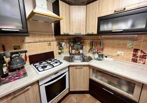 3-к квартира, вторичка, 64м2, 1/10 этаж