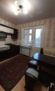 1-к квартира, вторичка, 38м2, 1/10 этаж