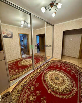 3-к квартира, вторичка, 71м2, 1/9 этаж