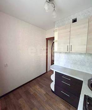 2-к квартира, вторичка, 45м2, 1/5 этаж