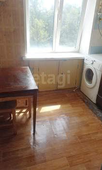 3-к квартира, вторичка, 50м2, 5/5 этаж