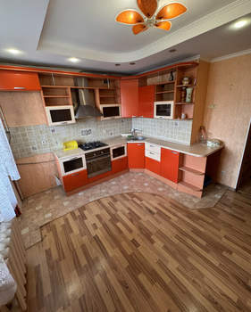 3-к квартира, вторичка, 95м2, 7/10 этаж