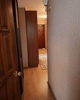 4-к квартира, вторичка, 71м2, 3/5 этаж