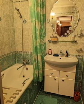 4-к квартира, вторичка, 71м2, 3/5 этаж