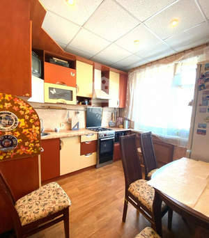 3-к квартира, вторичка, 68м2, 6/9 этаж