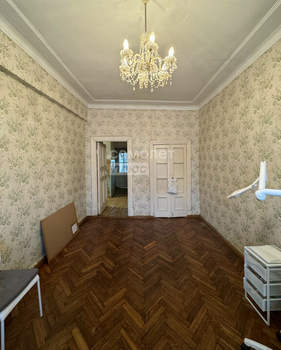 3-к квартира, вторичка, 76м2, 1/4 этаж