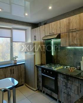 3-к квартира, вторичка, 63м2, 6/9 этаж
