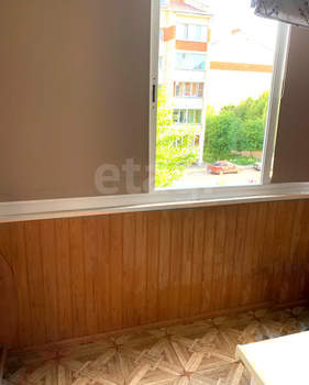 1-к квартира, вторичка, 42м2, 2/5 этаж