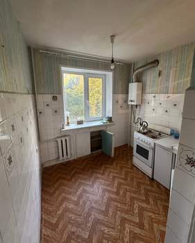 3-к квартира, вторичка, 59м2, 3/5 этаж
