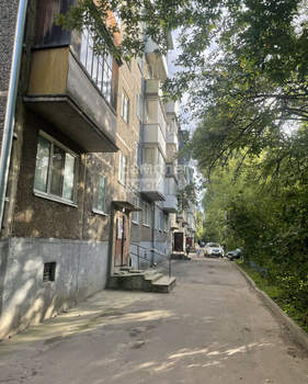 2-к квартира, вторичка, 42м2, 2/5 этаж