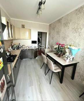 2-к квартира, вторичка, 56м2, 8/9 этаж