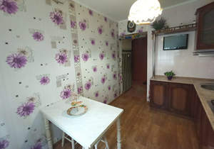 2-к квартира, вторичка, 53м2, 1/9 этаж