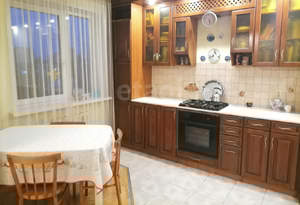 4-к квартира, вторичка, 82м2, 4/9 этаж