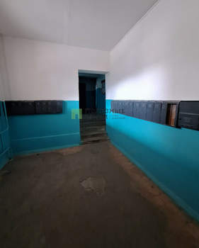 3-к квартира, вторичка, 55м2, 1/9 этаж