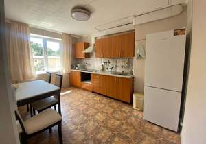4-к квартира, вторичка, 81м2, 2/5 этаж