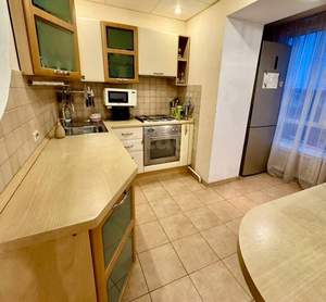 3-к квартира, вторичка, 81м2, 9/9 этаж