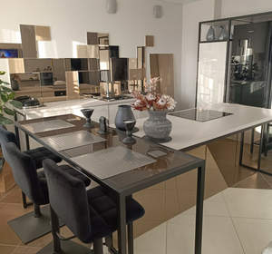 3-к квартира, вторичка, 100м2, 15/16 этаж