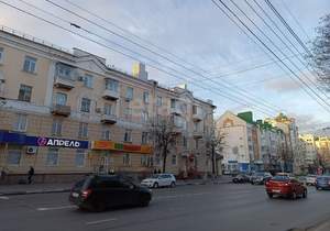 3-к квартира, вторичка, 82м2, 4/4 этаж