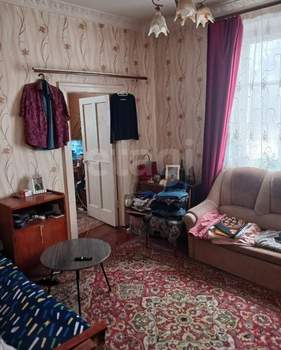 2-к квартира, вторичка, 41м2, 1/4 этаж