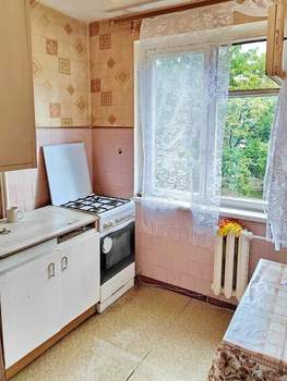 2-к квартира, вторичка, 46м2, 3/5 этаж