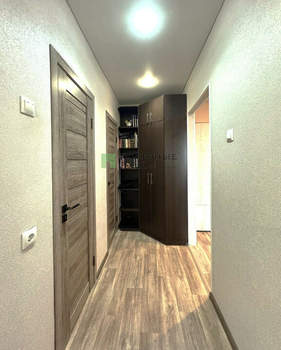 2-к квартира, вторичка, 61м2, 9/9 этаж