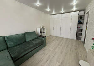 2-к квартира, вторичка, 50м2, 9/9 этаж