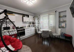 3-к квартира, вторичка, 74м2, 1/6 этаж