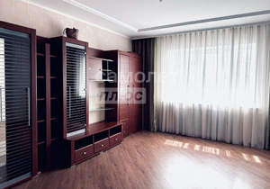 3-к квартира, вторичка, 75м2, 3/5 этаж