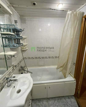 3-к квартира, вторичка, 62м2, 5/5 этаж