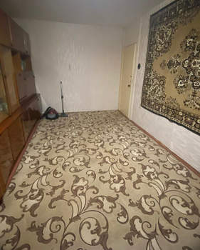 3-к квартира, вторичка, 56м2, 1/5 этаж