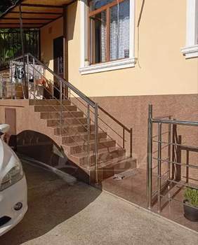 3-к квартира, вторичка, 57м2, 1/4 этаж