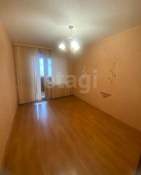 3-к квартира, вторичка, 63м2, 4/10 этаж