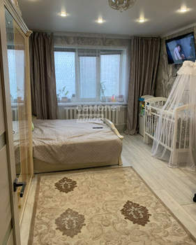 2-к квартира, вторичка, 64м2, 1/9 этаж