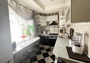 2-к квартира, вторичка, 43м2, 1/2 этаж