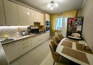 3-к квартира, вторичка, 71м2, 4/9 этаж