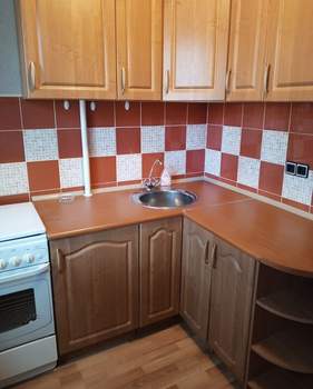 2-к квартира, вторичка, 43м2, 1/5 этаж