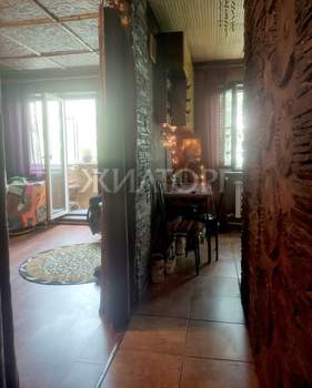 2-к квартира, вторичка, 42м2, 5/5 этаж