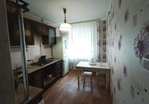 2-к квартира, вторичка, 53м2, 1/1 этаж