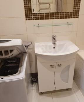 2-к квартира, вторичка, 75м2, 8/18 этаж