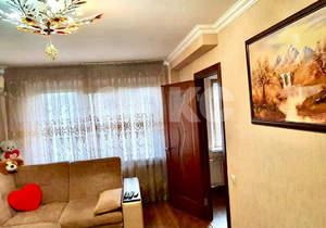 3-к квартира, вторичка, 74м2, 4/5 этаж