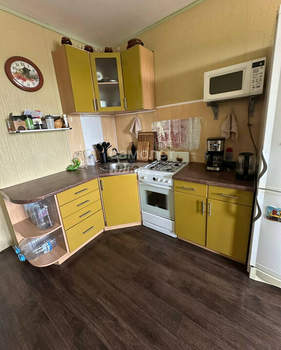 2-к квартира, вторичка, 59м2, 9/9 этаж