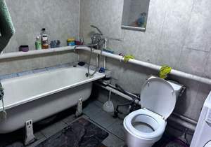 2-к квартира, вторичка, 61м2, 1/1 этаж