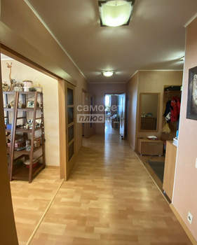 3-к квартира, вторичка, 96м2, 8/9 этаж
